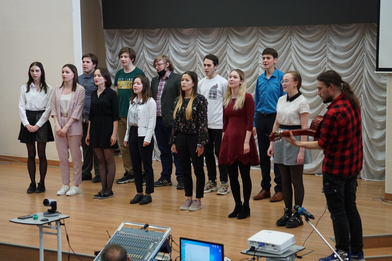 Югорские археологи презентовали в СурГУ образы древних югорцев