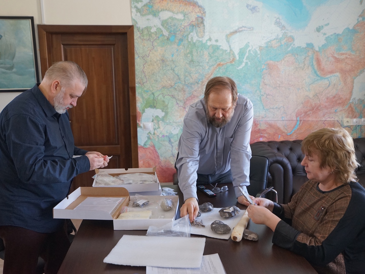 Археологическая выставка положит начало школьному музею Археологическая выставка положит начало школьному музею