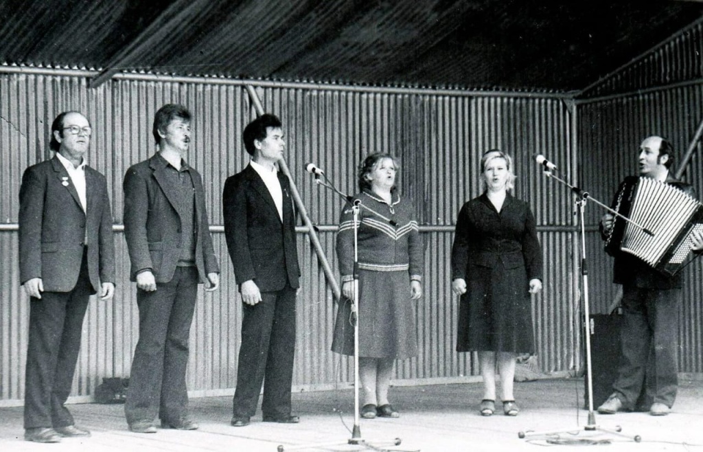 Хор с Калинушкиным