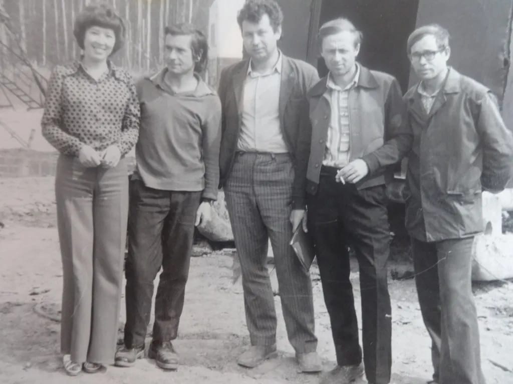 Прожектор на месторождении