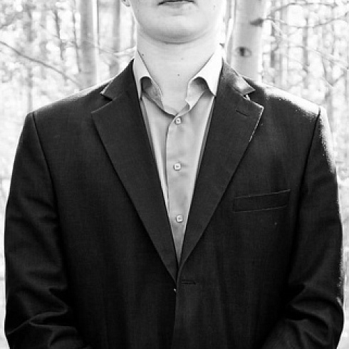 Мемориальная доска в сп. Каркатеевы. Никита Петрович Мантуликов