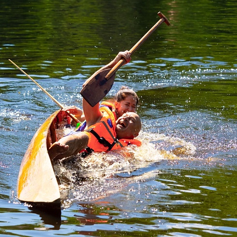 XVII Международные соревнования на Кубок губернатора Югры но гребле на обласах