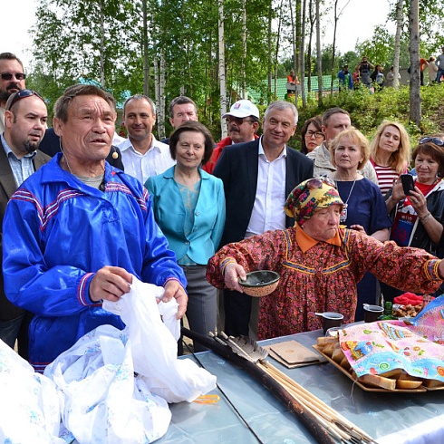 XV Международные соревнования на Кубок губернатора Югры но гребле на обласах