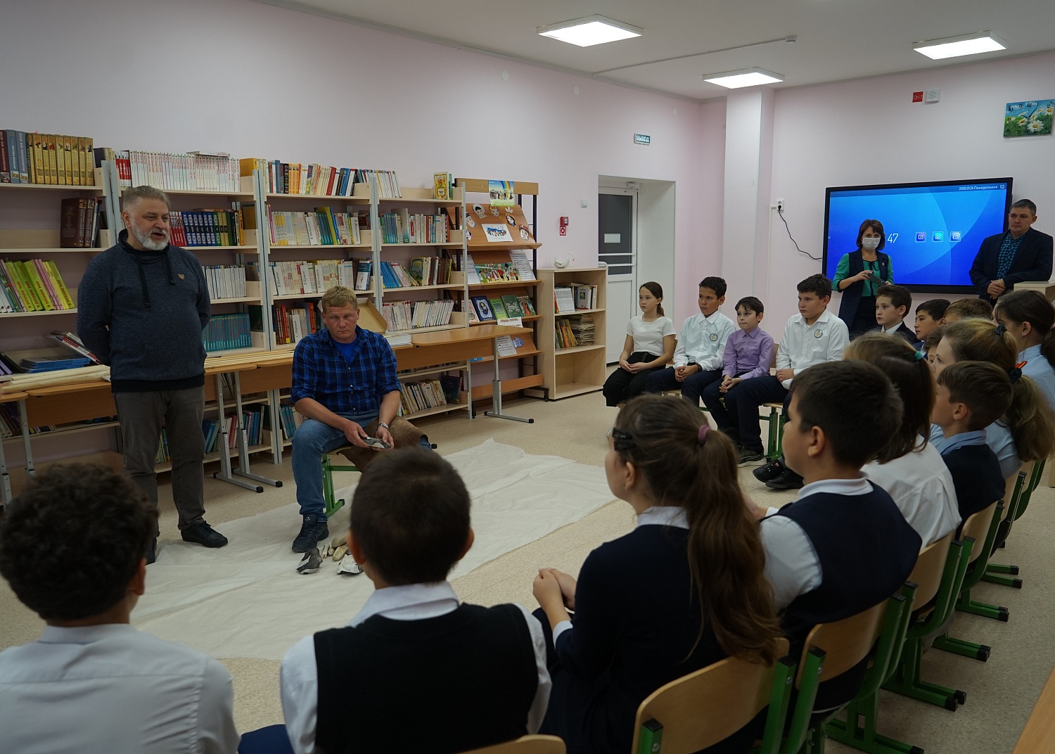 Мастер-класс по расщеплению камня в Салымской СОШ№ 2